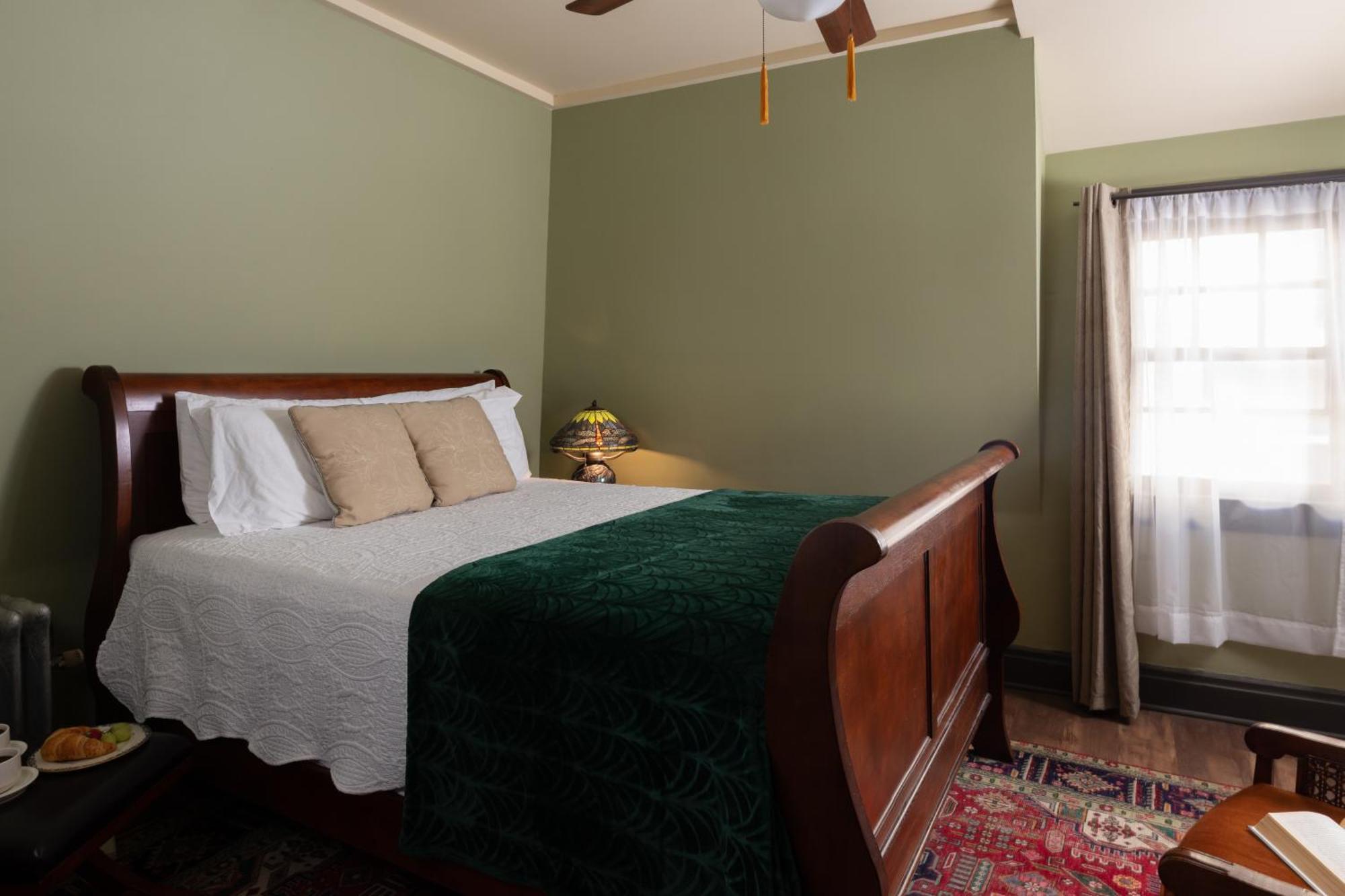 300 Clifton Bed and Breakfast Μινεάπολη Εξωτερικό φωτογραφία