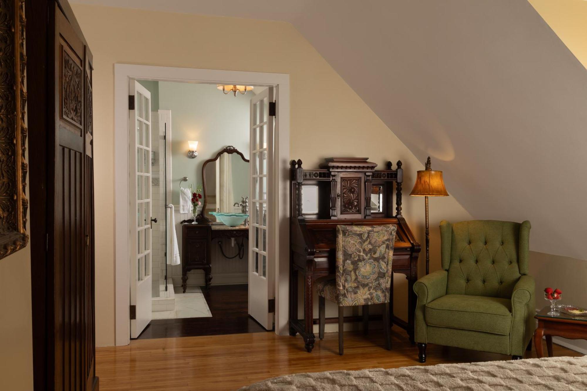 300 Clifton Bed and Breakfast Μινεάπολη Εξωτερικό φωτογραφία