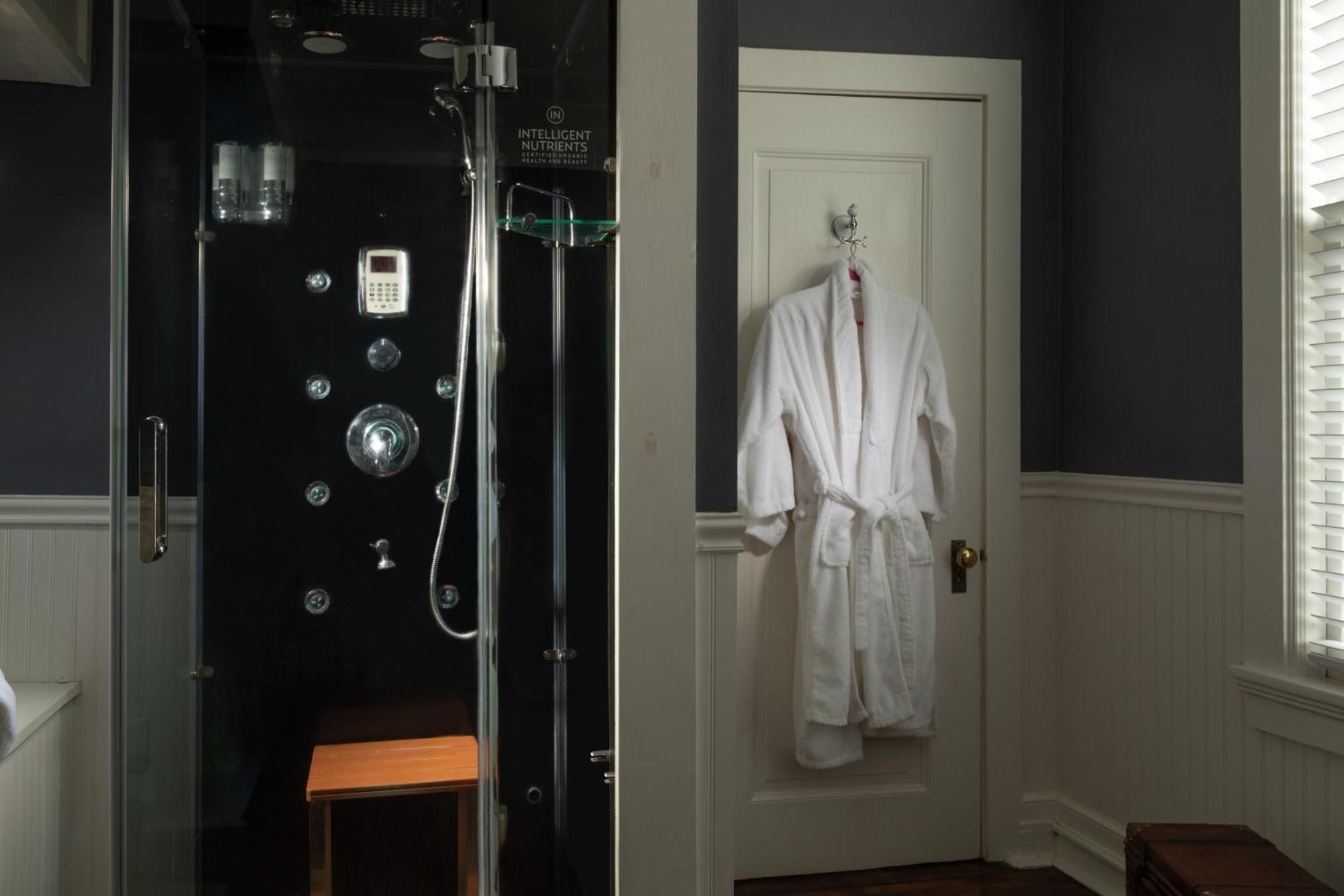 300 Clifton Bed and Breakfast Μινεάπολη Εξωτερικό φωτογραφία