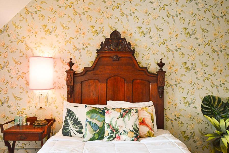 300 Clifton Bed and Breakfast Μινεάπολη Δωμάτιο φωτογραφία